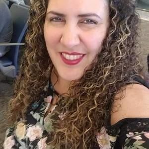 Meet your Posher, Mayra